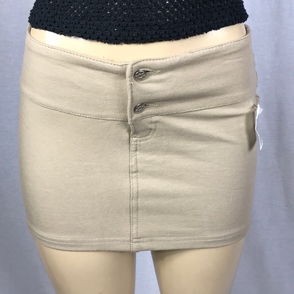HD The Fashion Brand Size 13/14 Khaki Mini Skirt. New With Tags. Made in Brazil